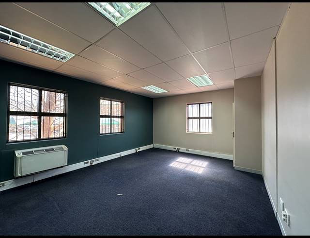 700M² OFFICE TO LET IN HIGHVELD TECHNOPARK